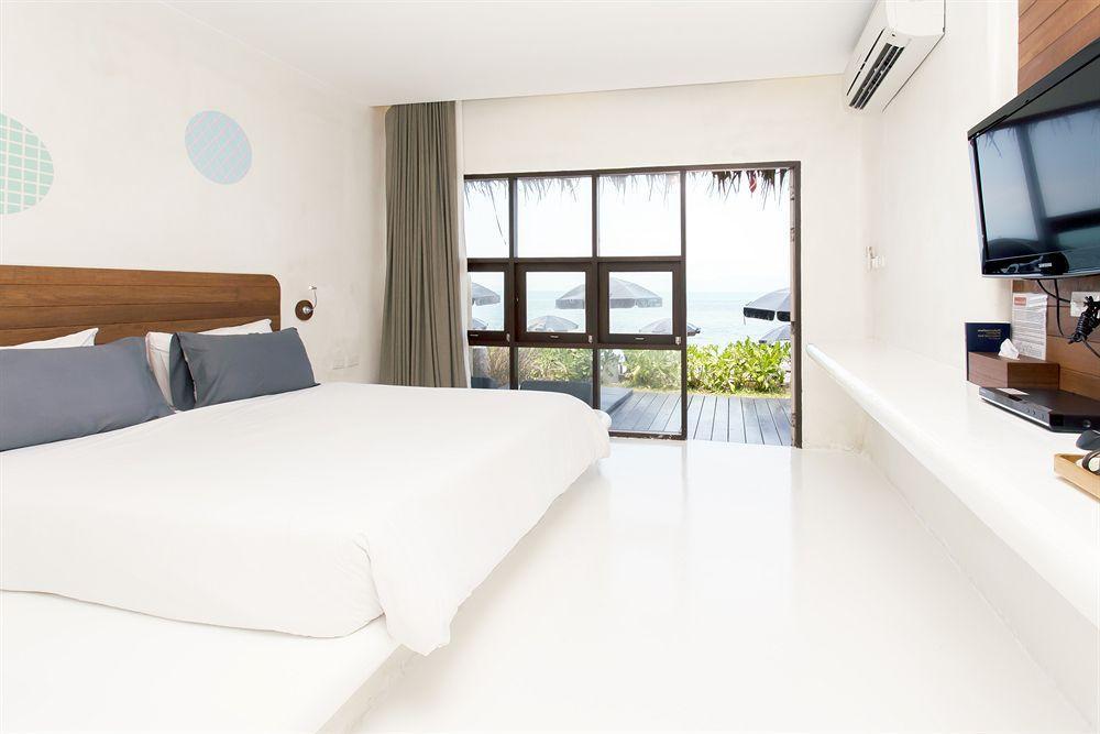 Hutcha Resort Mae Nam Bagian luar foto