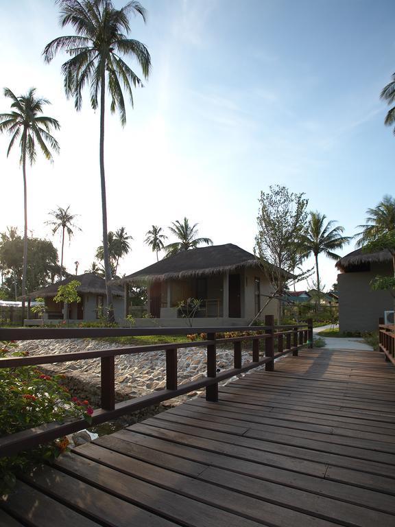 Hutcha Resort Mae Nam Bagian luar foto